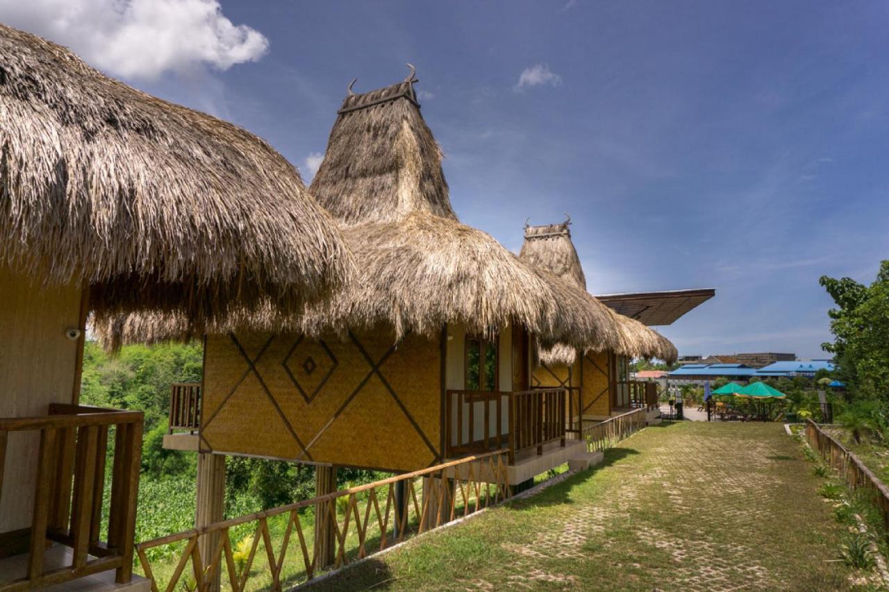 RedDoorz @ Tambolaka Sumba Hotell Lokokaki Eksteriør bilde