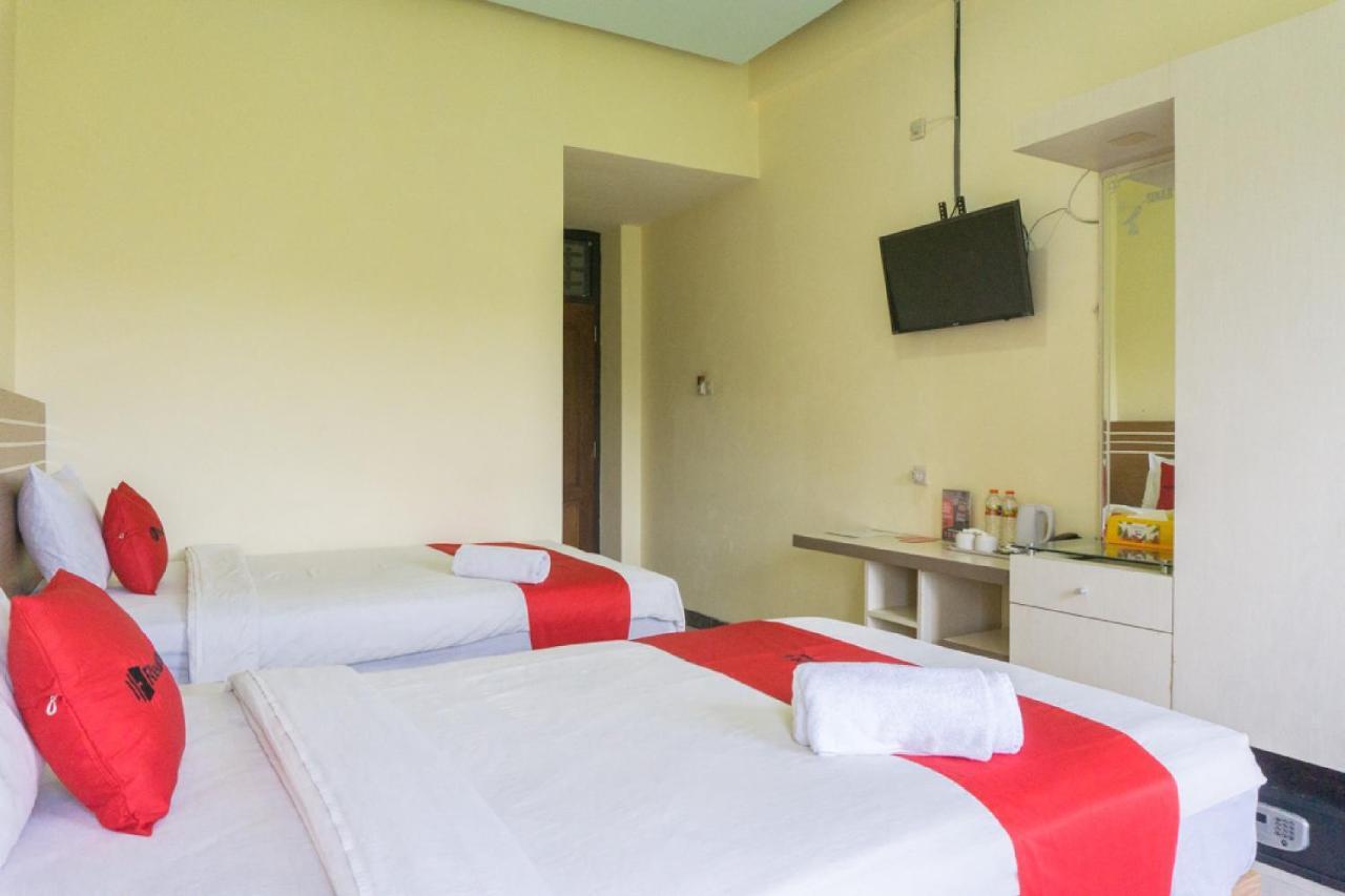 RedDoorz @ Tambolaka Sumba Hotell Lokokaki Eksteriør bilde