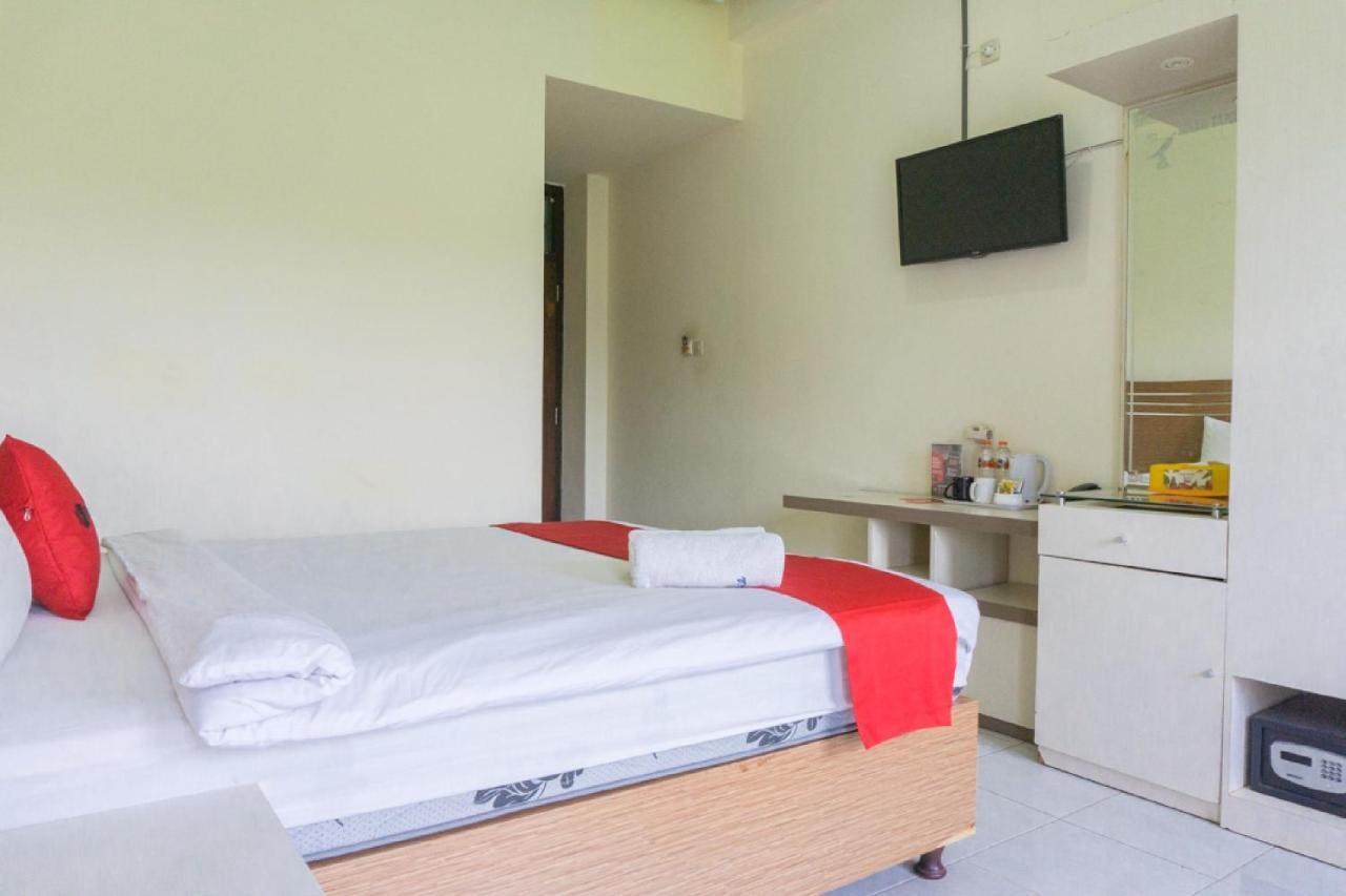 RedDoorz @ Tambolaka Sumba Hotell Lokokaki Eksteriør bilde