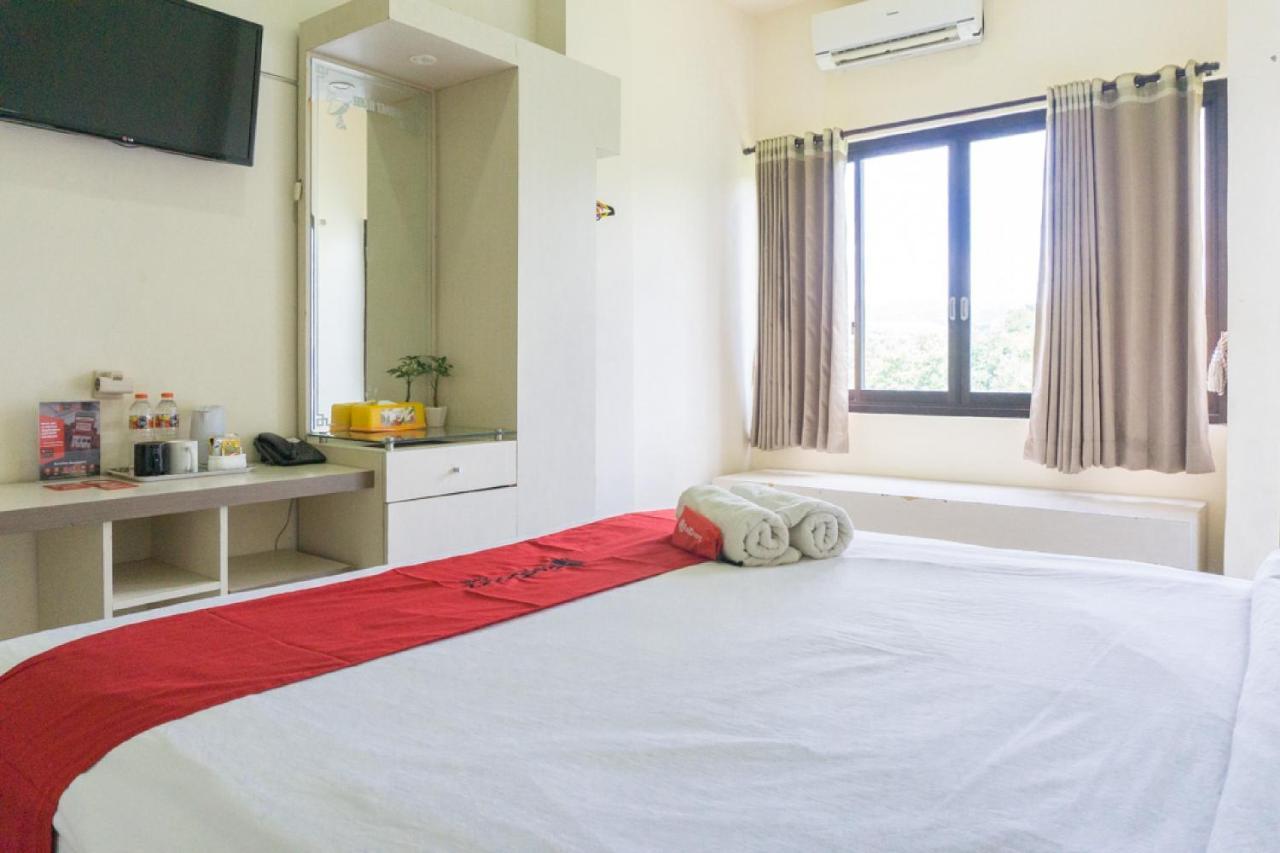 RedDoorz @ Tambolaka Sumba Hotell Lokokaki Eksteriør bilde