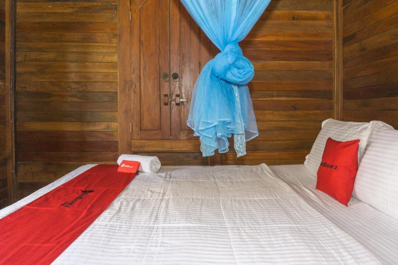RedDoorz @ Tambolaka Sumba Hotell Lokokaki Eksteriør bilde