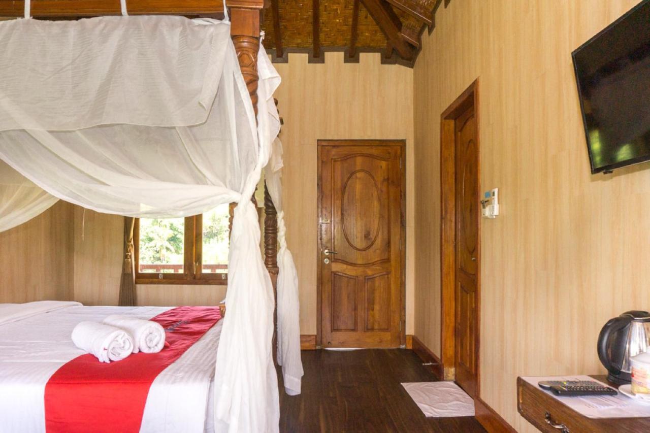 RedDoorz @ Tambolaka Sumba Hotell Lokokaki Eksteriør bilde
